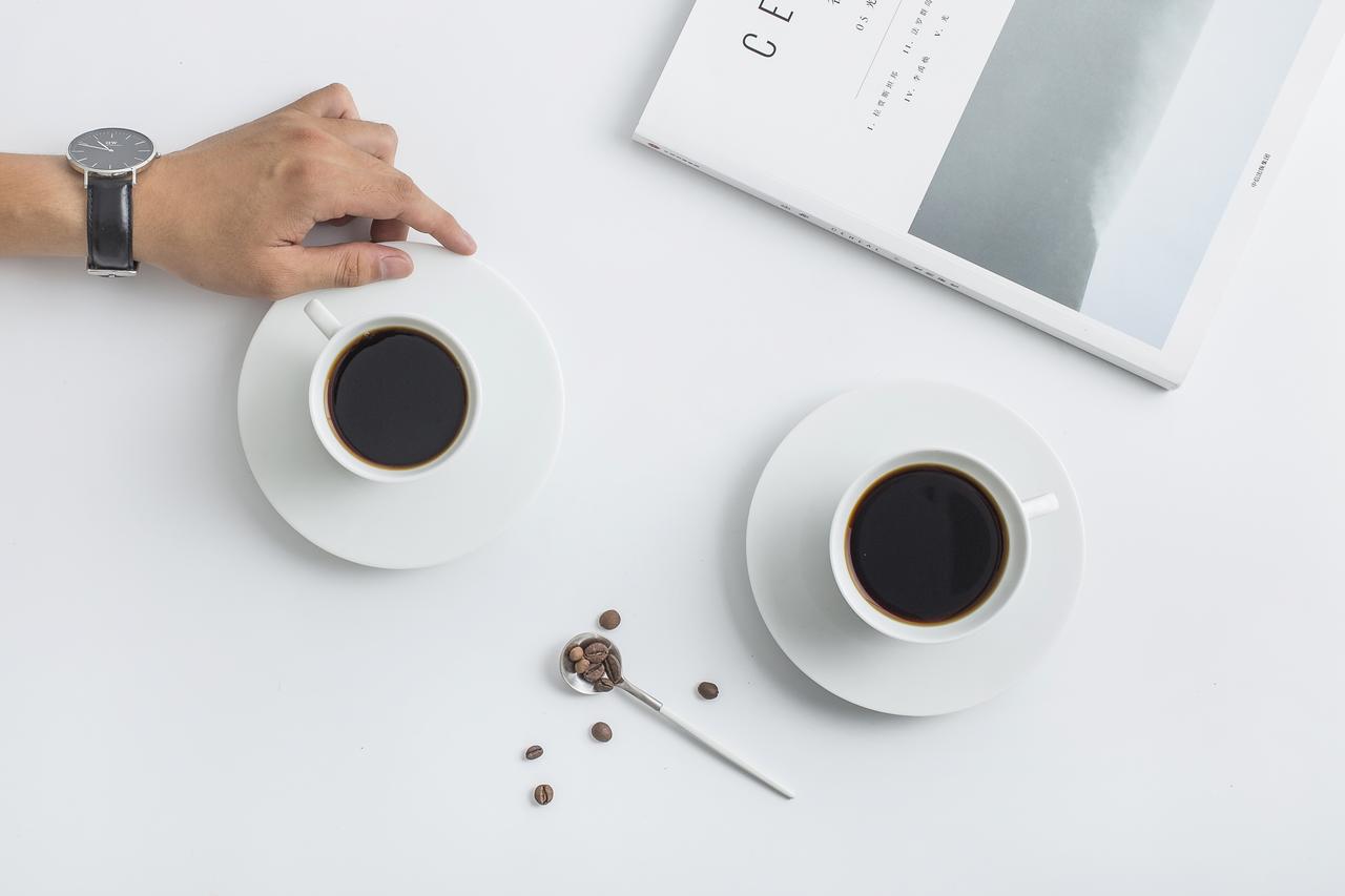 如果你想快点改变命运，那就赶紧多干这几件事儿： 1、孝顺父母，给父母打电话关