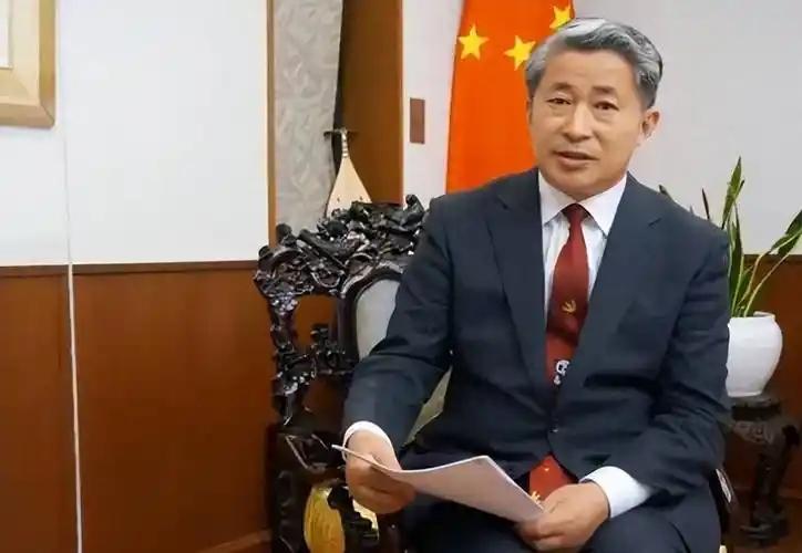威胁升级！日本右翼势力对薛剑总领事发出死亡威胁，中国驻日使馆已启动战时级别的“人