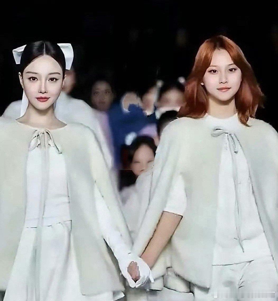 医美真可怕，妈妈竟比女儿还显年轻