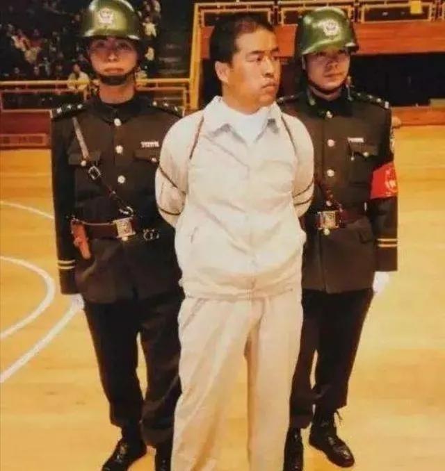 1984年6月，洛阳市公安局抓获叫田玉修的盗窃犯，依法判了死刑，没想到就要枪毙他