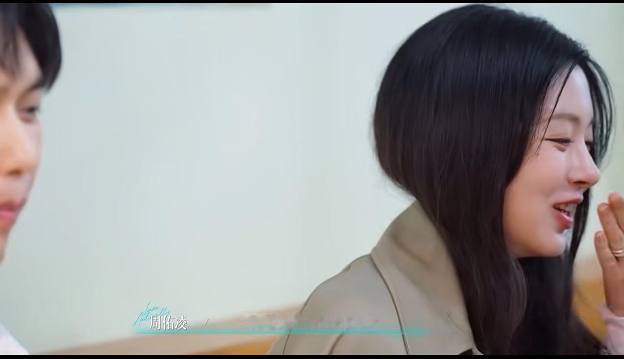 周佑凌说“我愿意向她迈出99步。”这句话是这一季《半熟恋人》里，最戳人的一句。