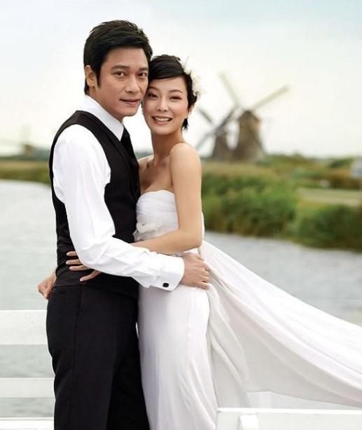 2008年，影帝罗嘉良把所有资产豪宅都留给了老婆方敏仪，并承诺按月给儿子生活费，