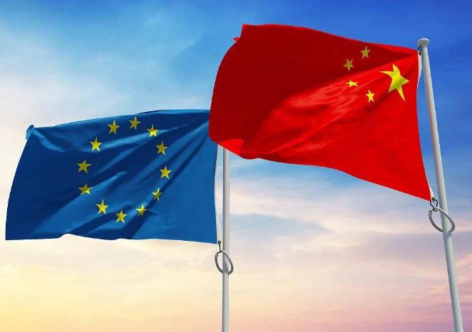 欧洲议会8年来首次正式访华，却以“一次性手机”闹剧开场，暴露其“设防大于合作”的