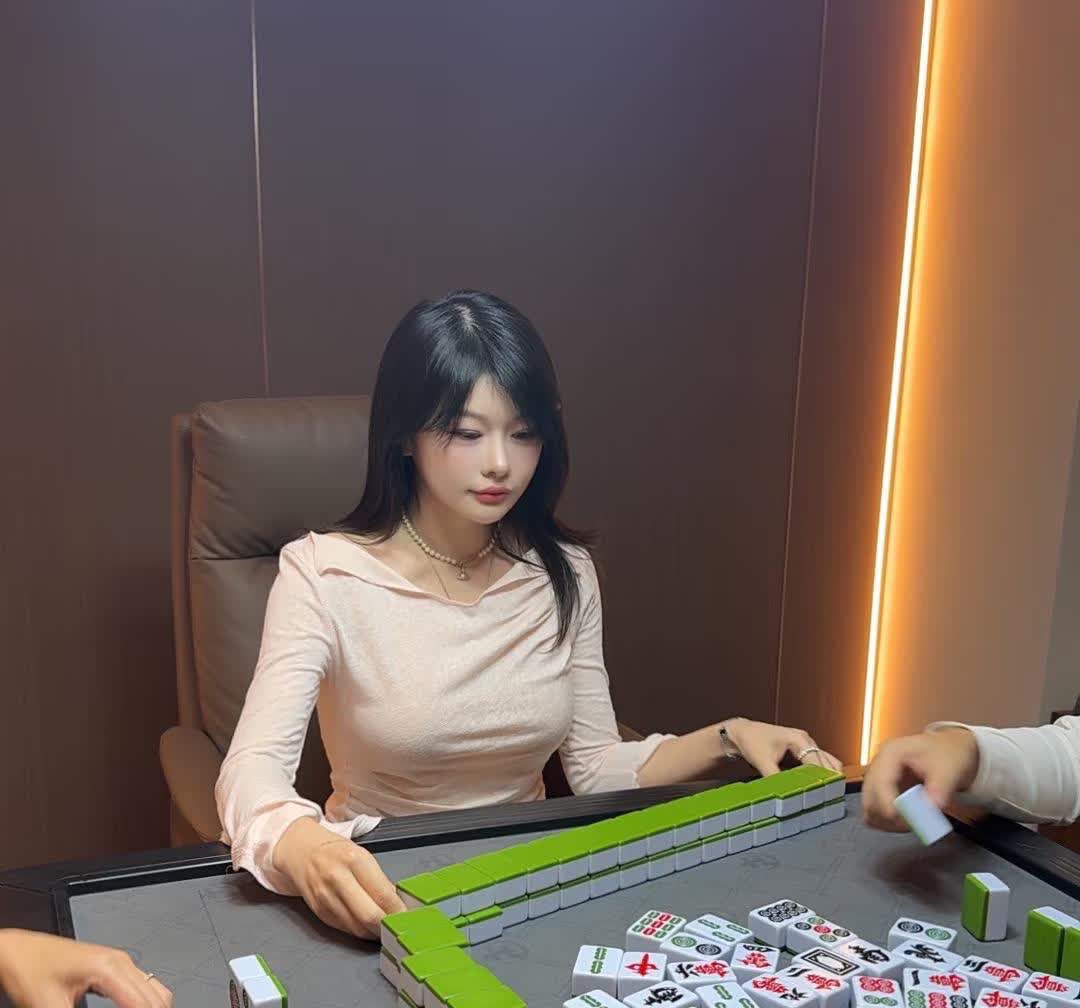 你知道么？打麻将打麻将的时候，技术在运气面前不值一提！我也算是麻将老手了，打