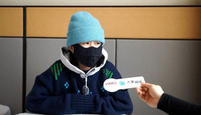 “我卡里的1000万元只剩下一万元多了，我都蒙了。”2025年10月，陈冰在吉林