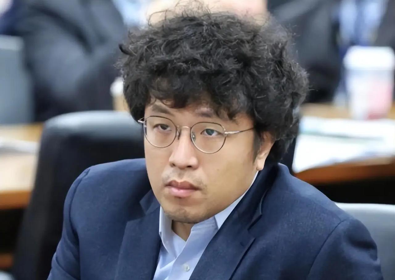 沈伯洋即将窜访美国，新党表态亮了，非常不简单知名”台独”顽固分子，也是被大陆