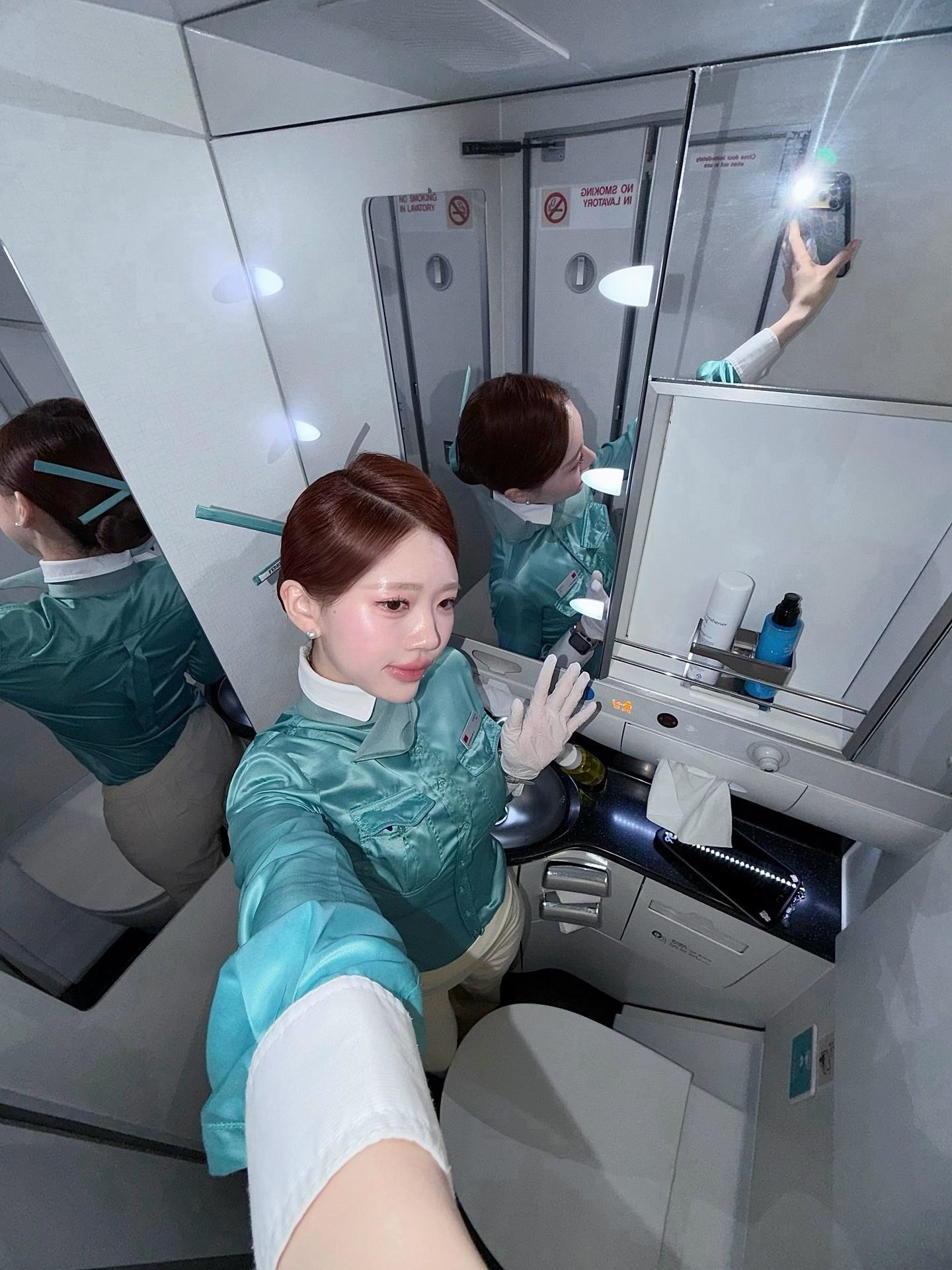 韩国空姐制服....有时候真的不得不服韩国人的美商​​​