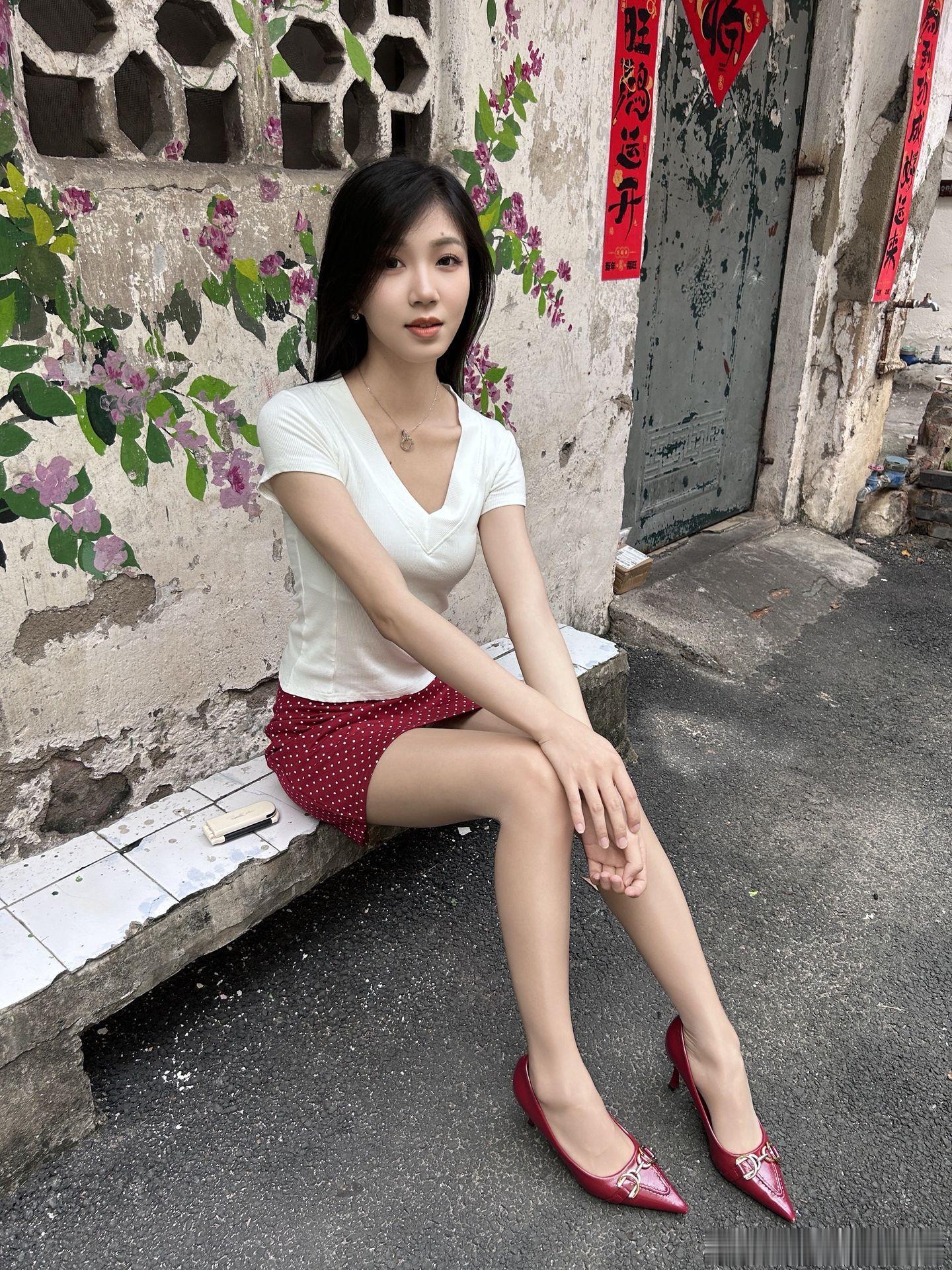 老巷子里的反差美~