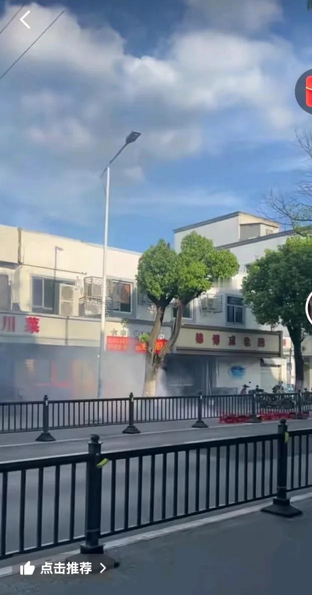 江苏苏州一彩票店上期体彩大乐透中得两注追加一等奖3600万元，简单粗暴单注两倍追