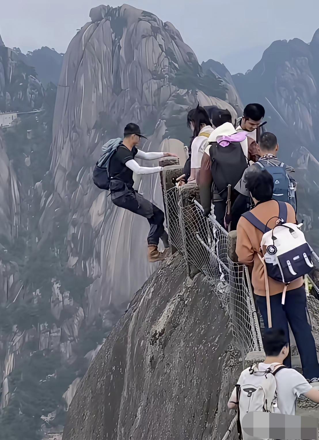 人生又有多少条近道呢,一次抄近道失误这辈子也就没了