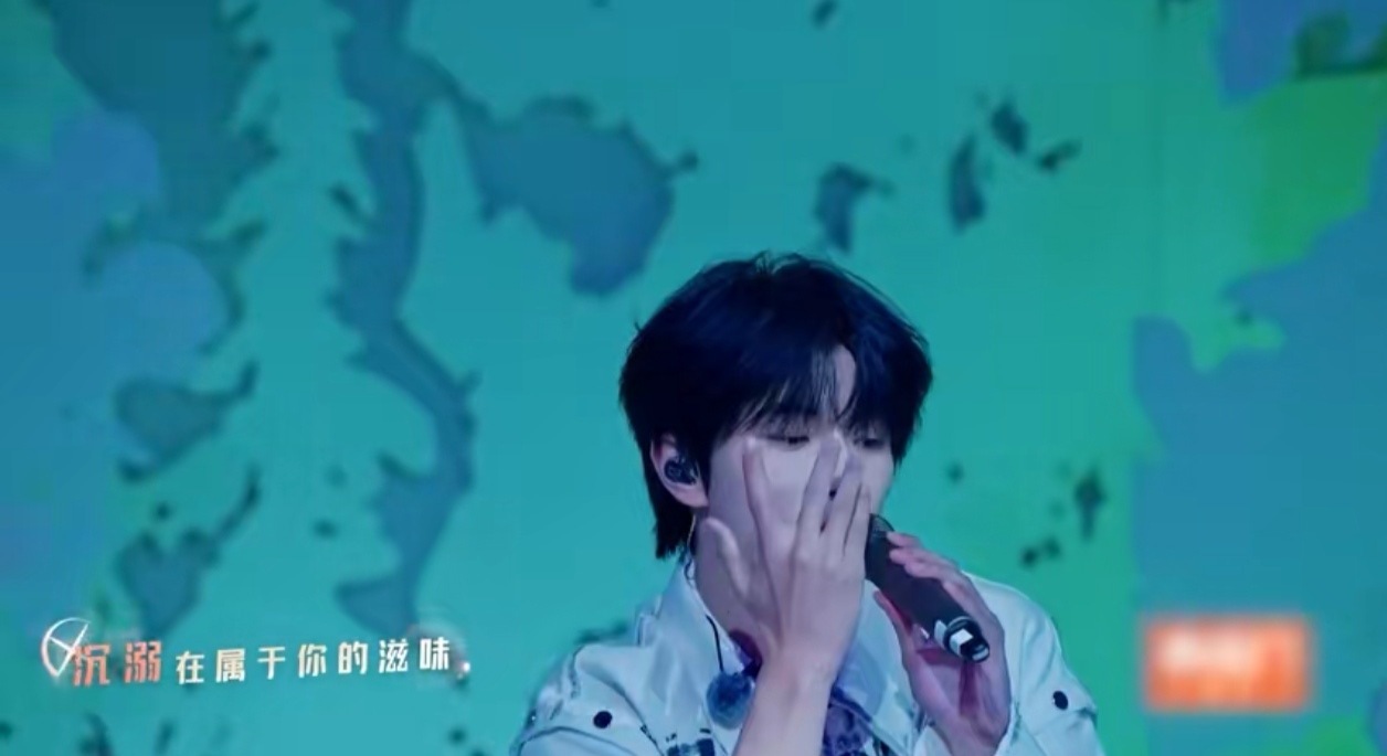 密室累到喊兄弟，穆祉丞“遭老罪”表情包出炉！搞笑又心疼hhh穆祉丞这个舞台我给到