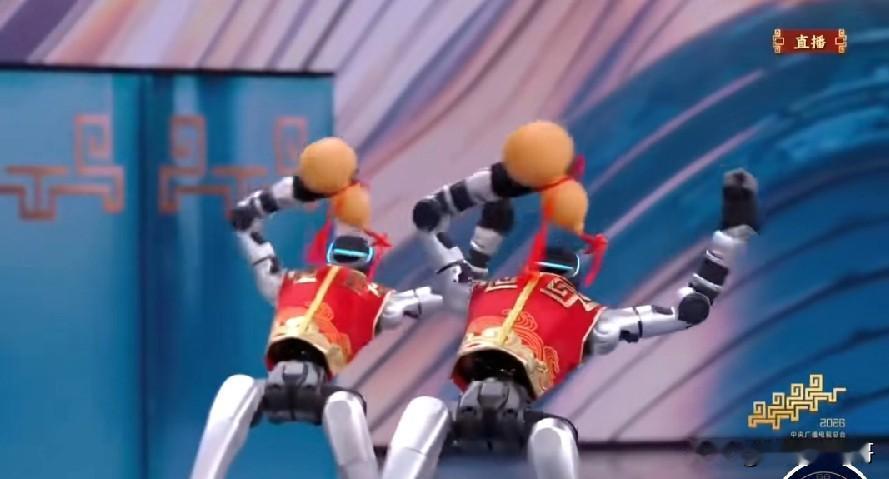 今年的春晚没让人失望，还是有2个亮点。跟去年的春晚一样，最难忘的还是机器人