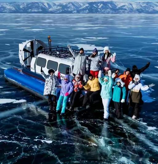 7名中国游客在贝加尔湖遇难，贝加尔湖旅游人均16888元起。一看就是有钱人，穷人