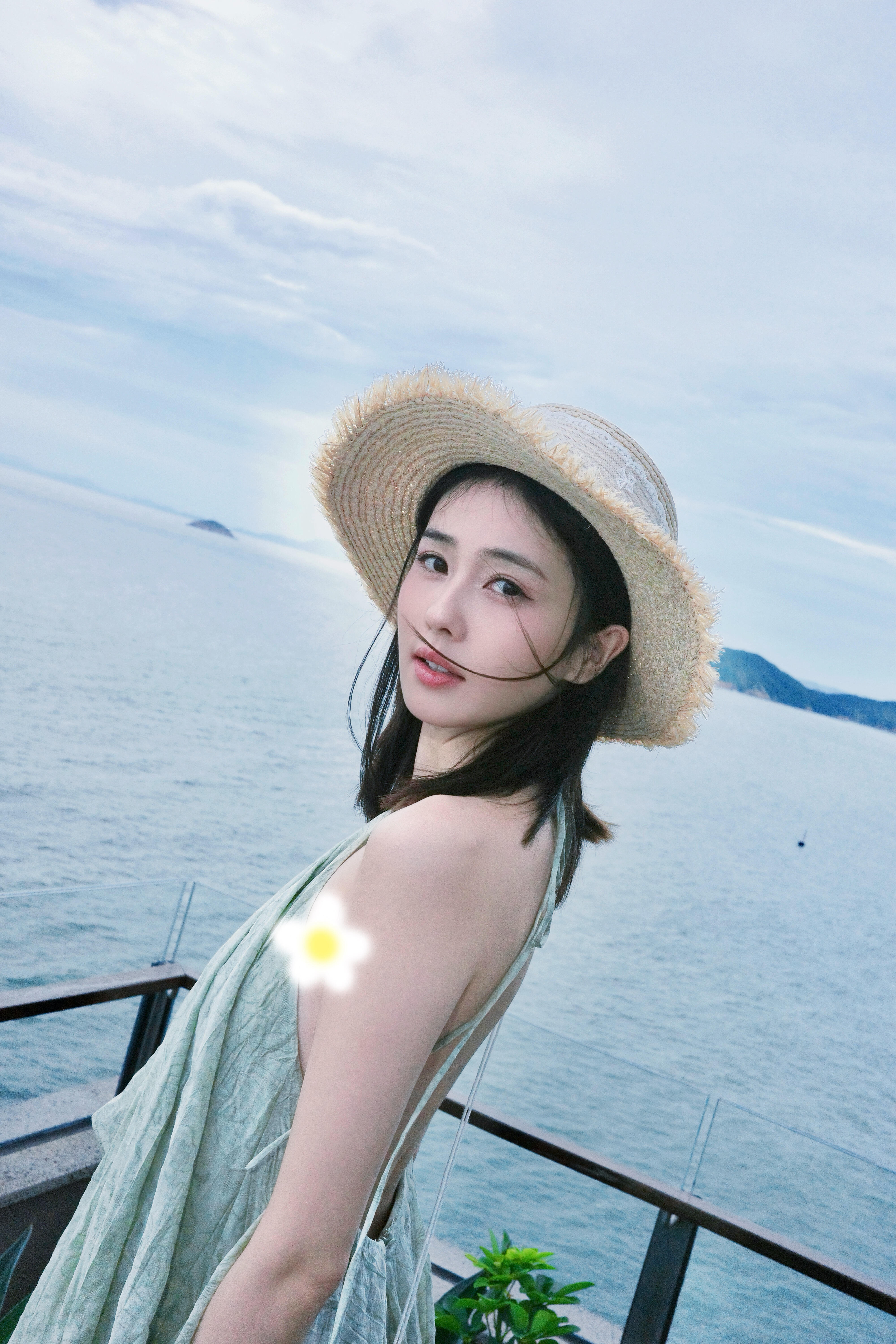 白鹿🍍白鹿王韵娜【图片】26.07.23XHS更新图片9p记🦌日常