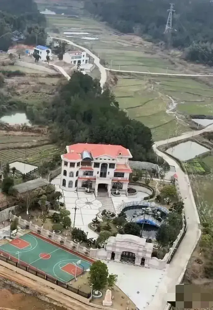这样的别墅，在浙江20万能不能造起来？