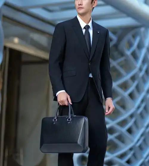 给所有备考市考公务员的考生提个醒，千万别被误导了！很多人以为，市里招收的公务员，