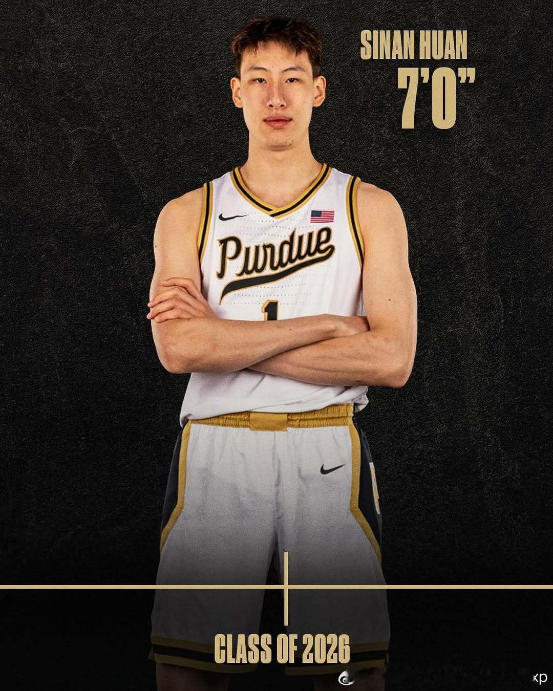 大家都知道的是普渡大学素以培养大个子出名，但在普渡，大个子球员成长需要足够的耐心