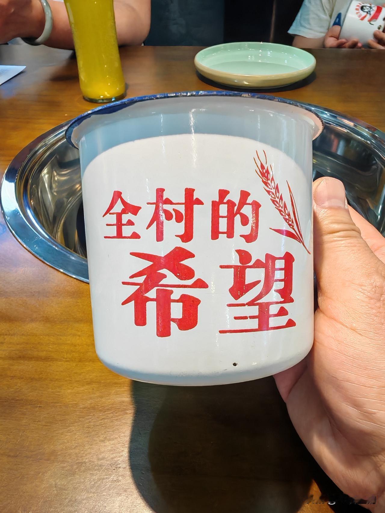 聊聊心里话：人老了，最值得炫耀的是什么？不是儿女富贵，家境丰厚，更不是存款有