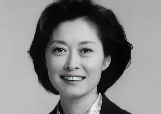 ICU病房里躺三个月是个什么概念，普通家庭可能撑不到一个月就得含泪放弃，可敬一丹