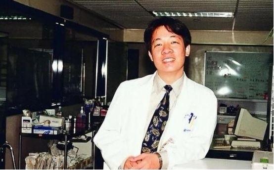 万万没有想到，赖清德的父亲赖永都，非但不是日本鬼子，他是中国人，而且居然还是抗日