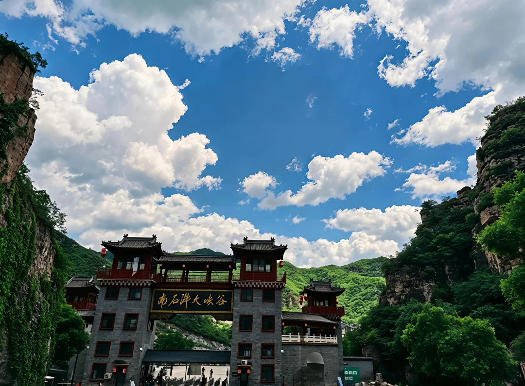 初夏的清凉藏在北京的山谷里
