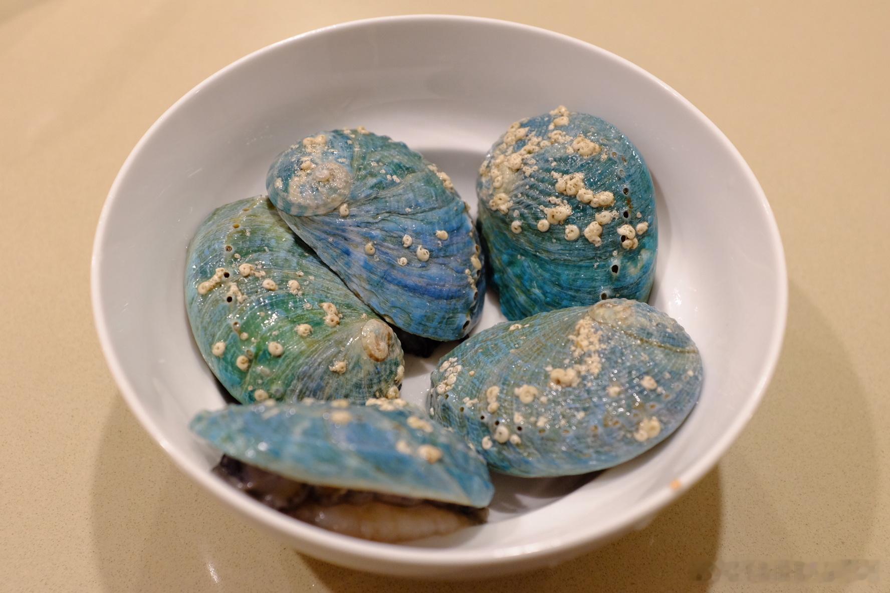 今天的晚餐，颜色好漂亮呀🩵
