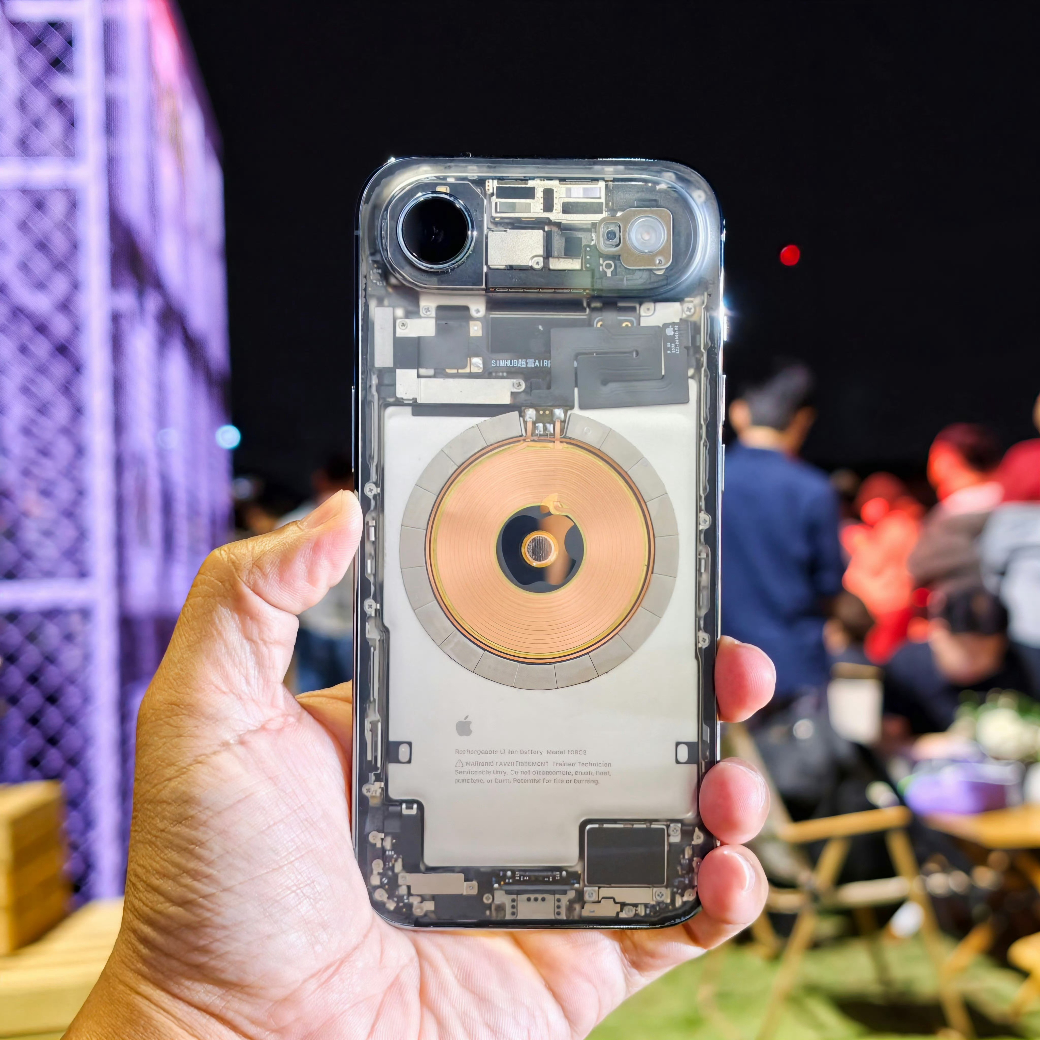 不少小伙伴询价iPhoneAir，一答一个不吱声，狗听了都流泪有锁iPhone