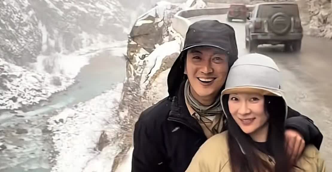 真浪漫！杜江霍思燕跑去海拔4200米的拉萨，坐在雪地里煮咖啡。霍思燕娱乐