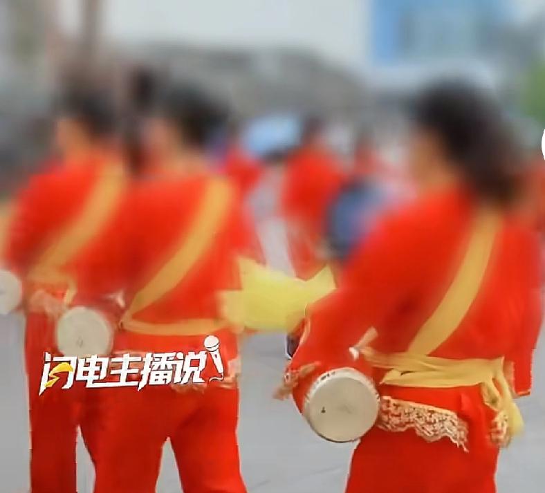 真的，当年轻人好欺负是吧？湖北益阳，一位19岁的年轻人开了一家干果店和附近的村