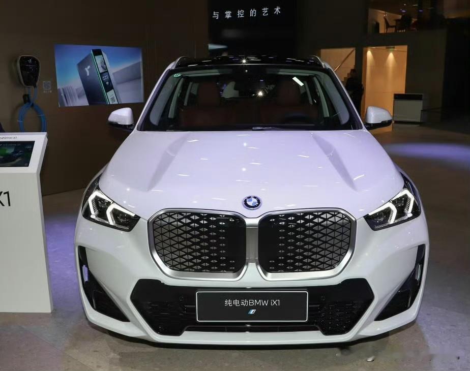 22.80万起！2026款宝马iX1上市。记得老款最优惠的时候15万左右落地。