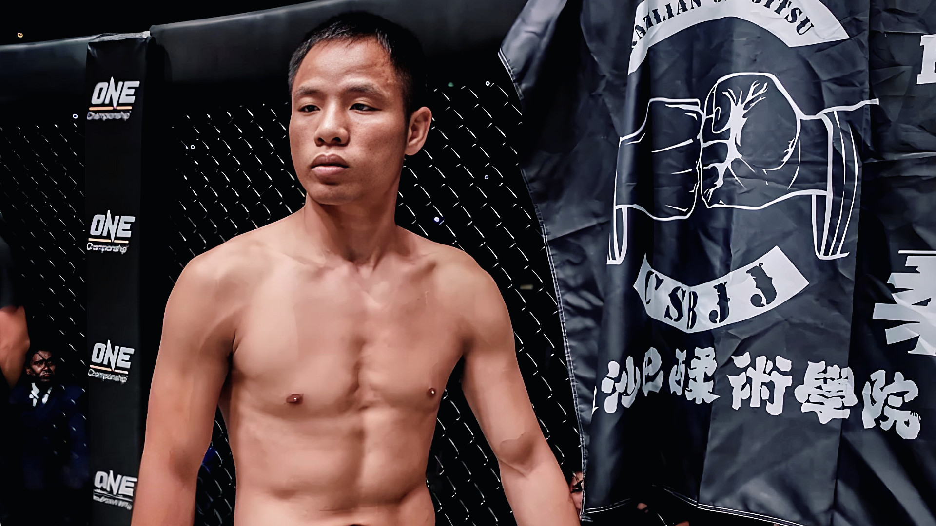 他就是下一个杨茁，比石头还硬的中国猛将，一人轻松横扫海外拳坛