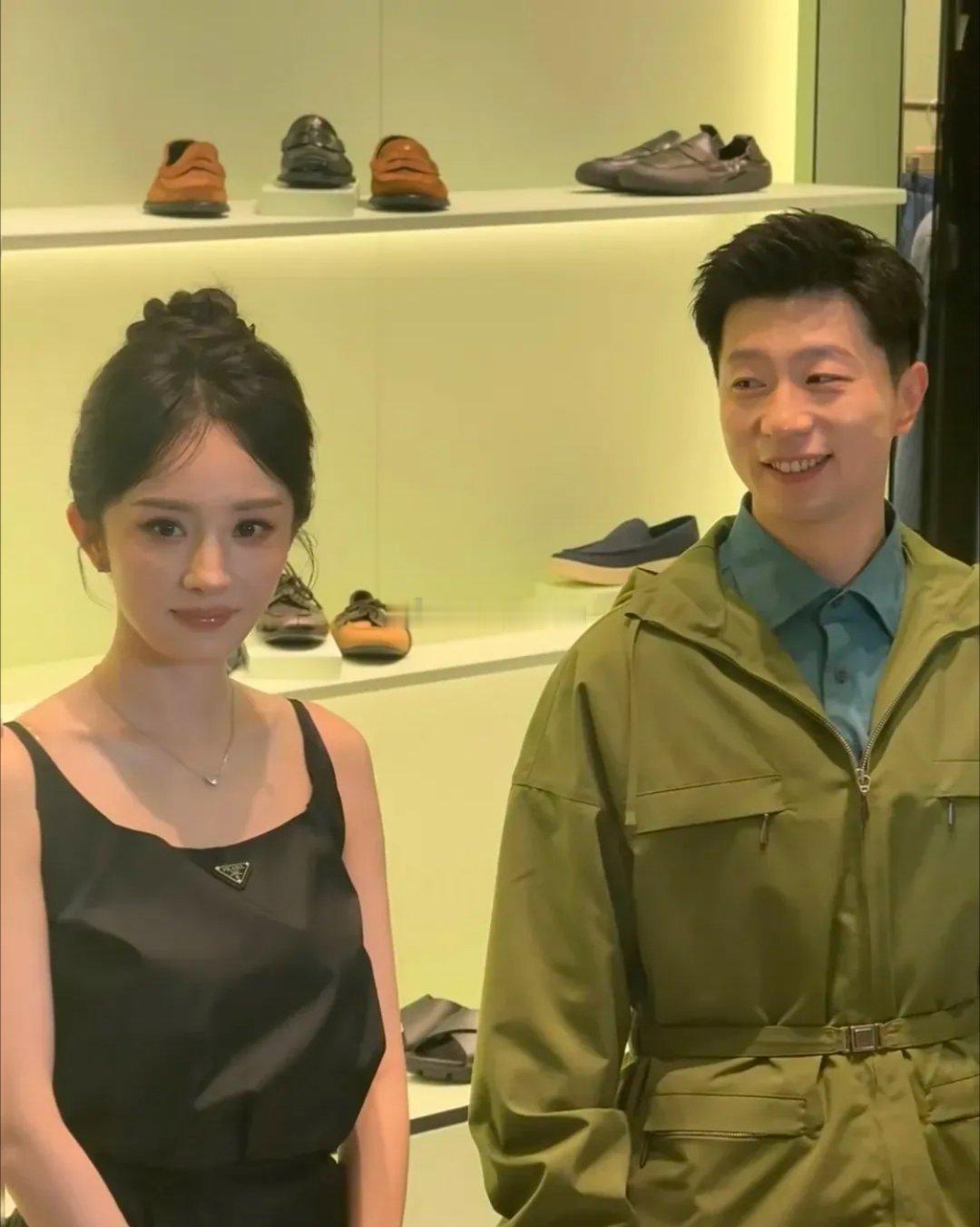 马龙看杨幂的眼神有意思了，果然是自己的偶像啊。