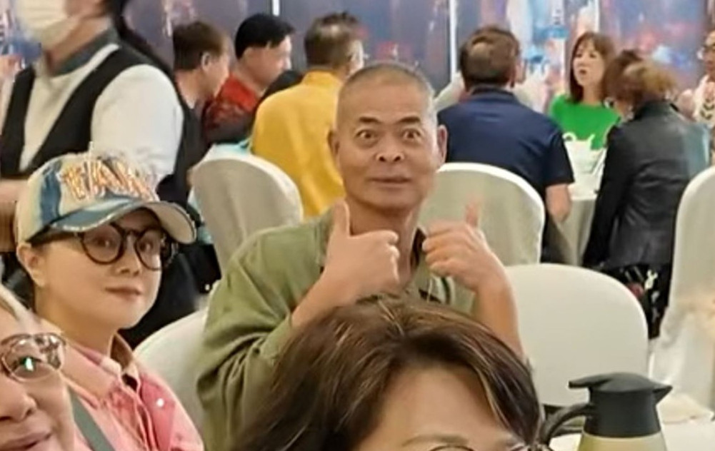 曾被封「TVB御用恶霸」的资深绿叶演员麦少华，近日在香港演艺人协会春茗茶聚中罕有