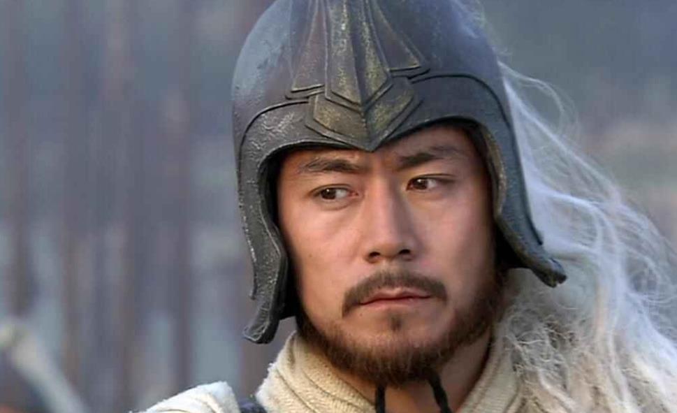 220年，刘备最心爱的谋士法正重病，临死前他写密信给刘封：“你处在嫌疑之地，以后