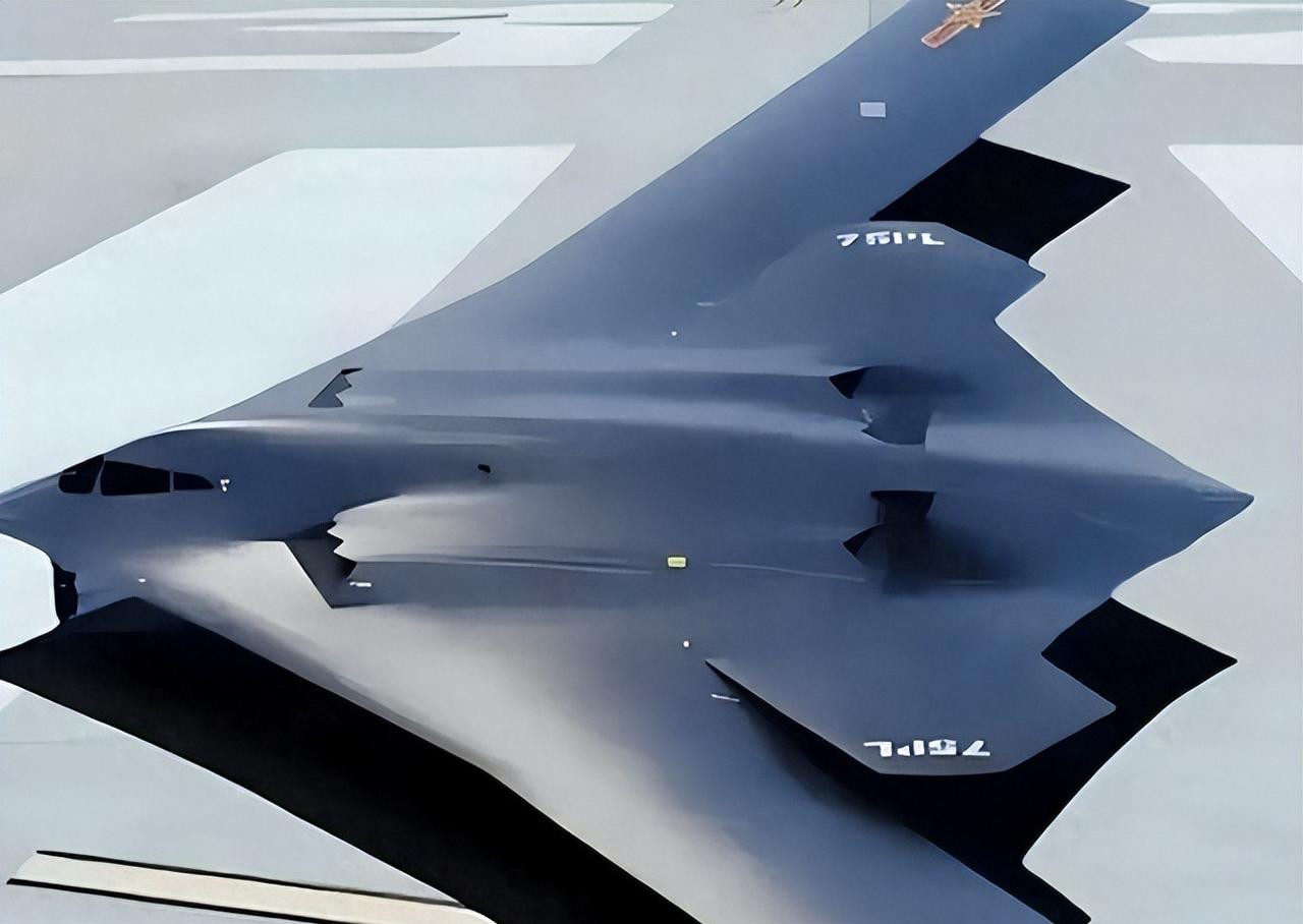 作为老军迷，看到美军那帮人急得跳脚却对我国轰-20一无所知，心里就两个字：舒