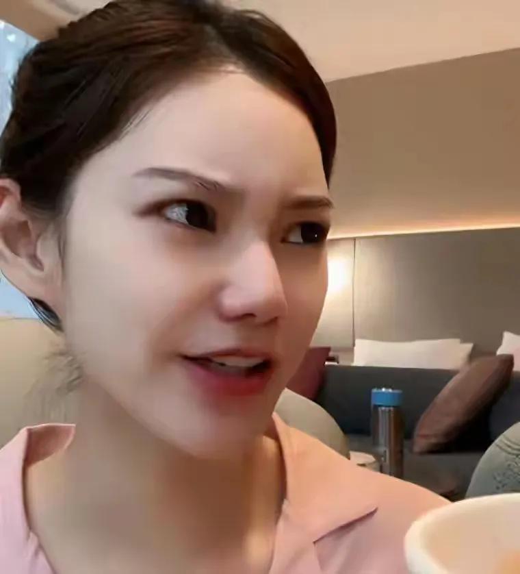 生小宝后马筱梅变化太大，正式与玥箖姐弟切割亲手撕下好后妈的设马筱梅最近一句话