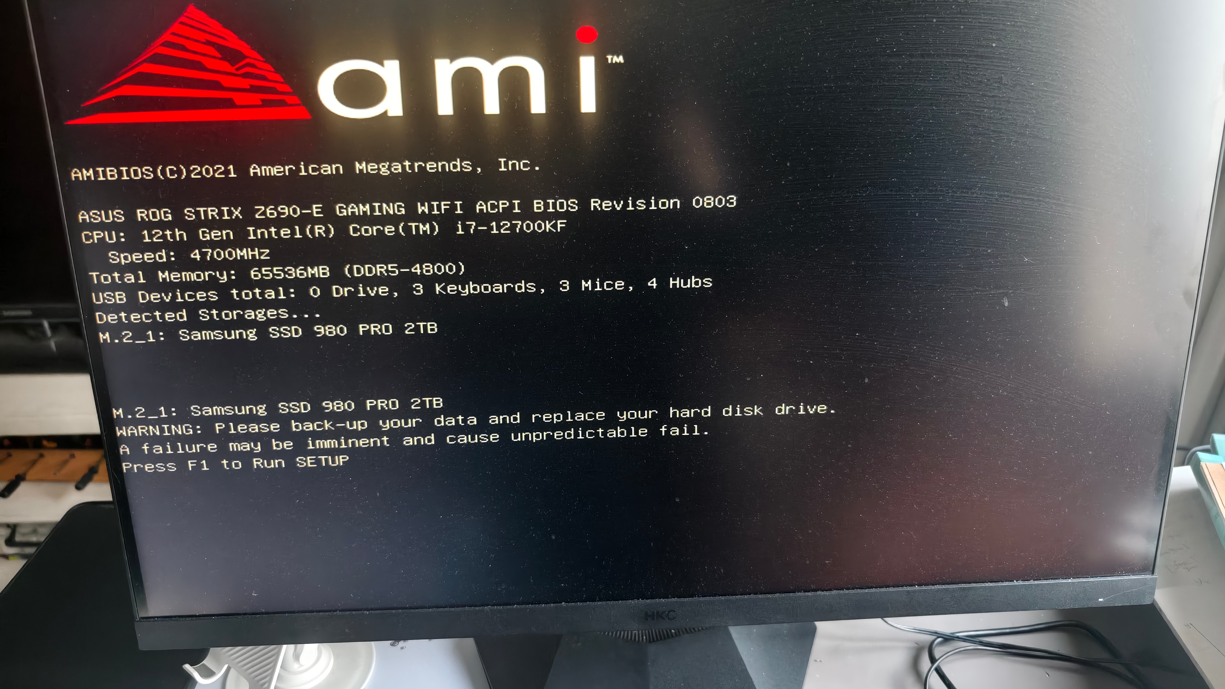 硬盘挂了，吓我一身汗，还好把数据备份出来了，要不孤论道德经得重写了