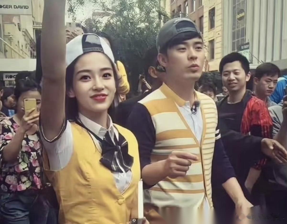 杨颖，见证这份友谊！6月14日，许久没有消息的杨颖突，然冲上了热搜，让人没有想