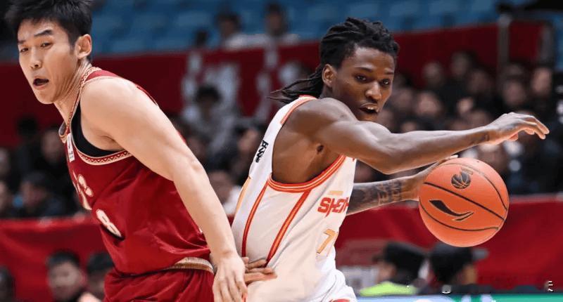 恕我直言！深圳男篮实力超过广东，cba第一小外援诞生，他不是萨姆纳。也不是布朗，