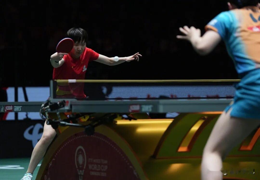 中国乒乓第八次世界杯折桂日本零抵抗溃败新王者诞生引热议。12月7日晚，20