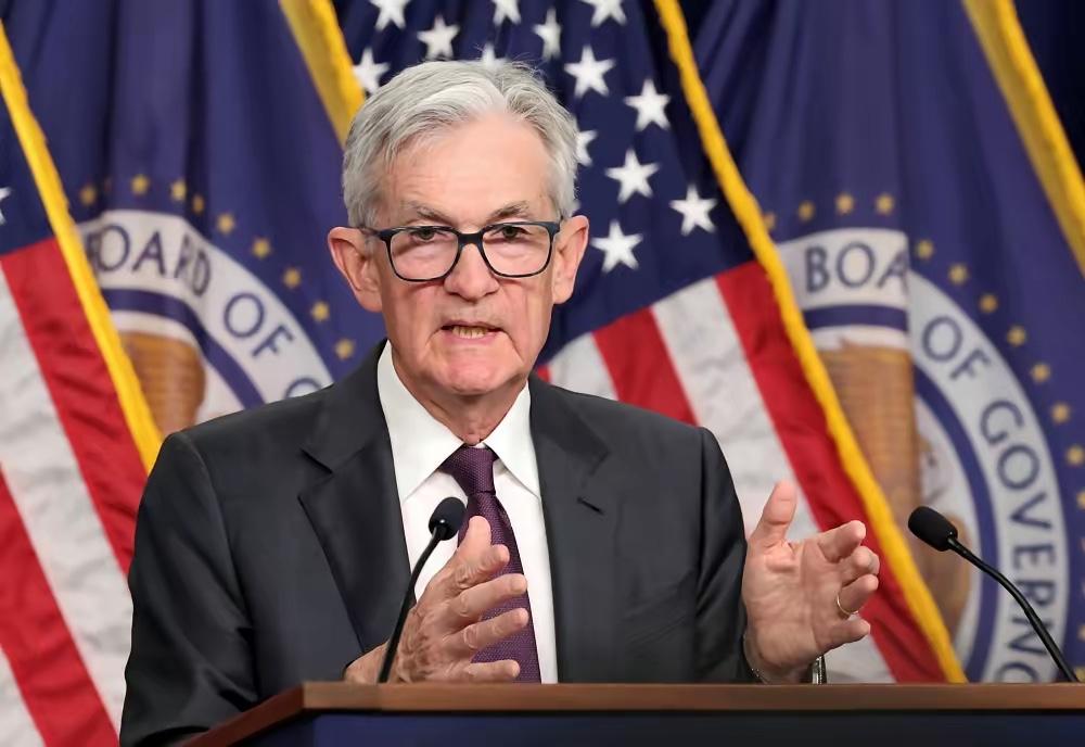 3月30日华尔街消息，美联储主席鲍威尔周一宣称长期通胀预期保持稳固，暂时不急于应