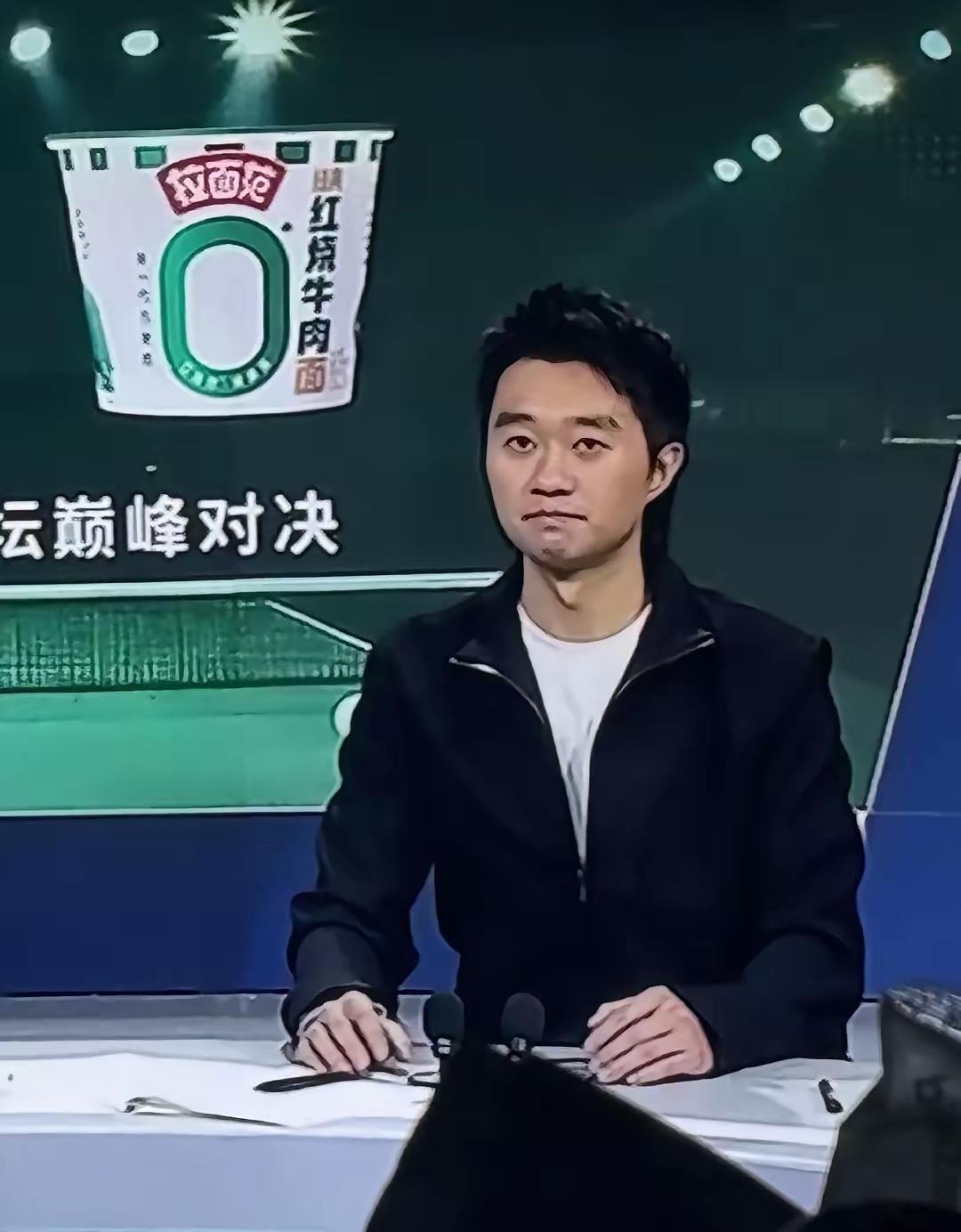 风趣幽默的赵子豪华丽转身—出现在央视和高涵一起解说海口亚洲杯！2月4日退出国家