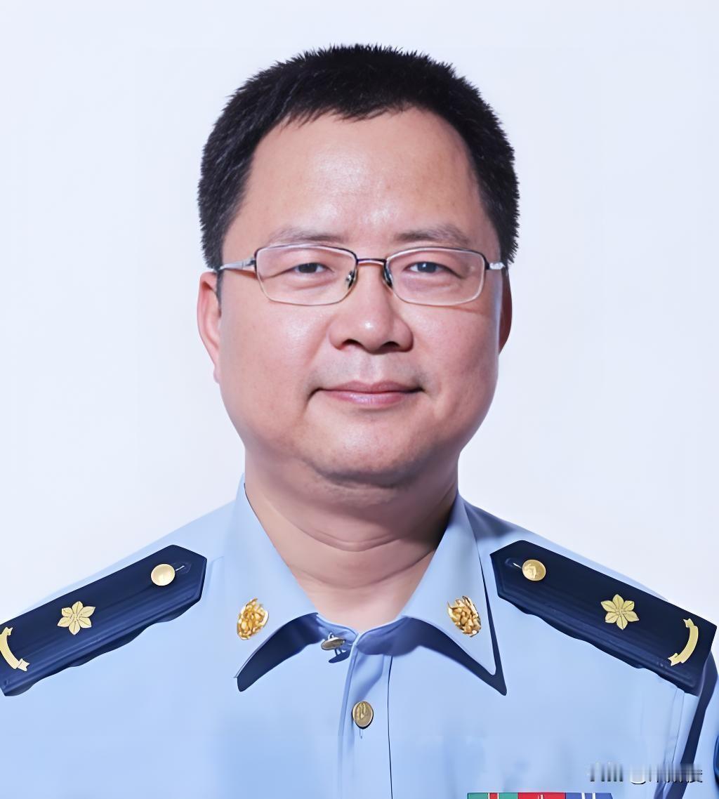 聂勇战教授，空军军医大学西京医院消化内科主任医师、教授、博士生导师，长江学者特聘