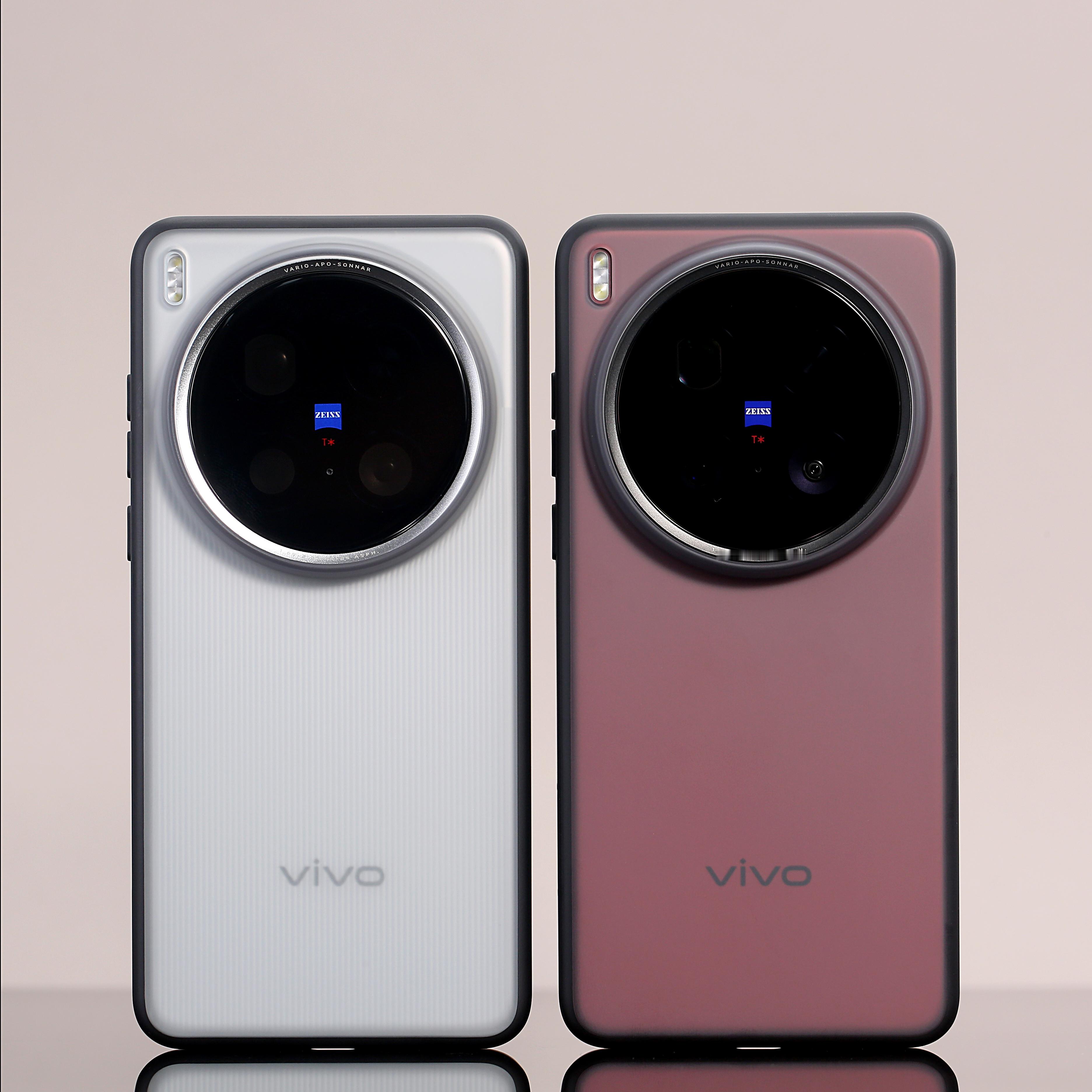 朋友们，vivoX200Ultra013上架了[大笑]TPU软边框+P