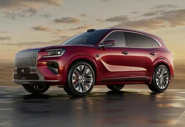 极氪8X官图亮相，这款“小9X”有点料极氪家族又要添新成员了。最近，极氪官方放