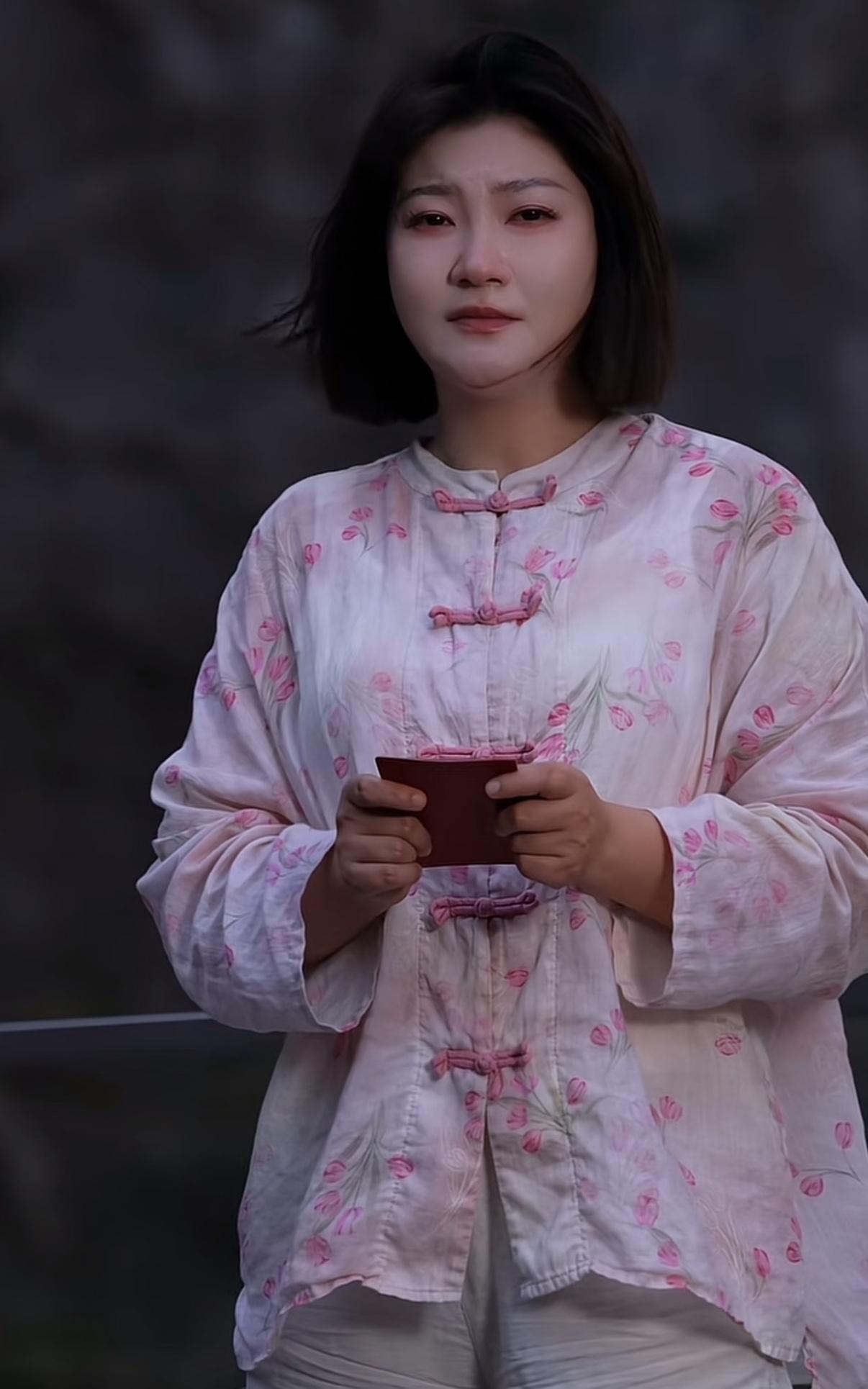 王暖暖再次证明多读书真的有用！她之所以能成功离婚，不是因为坚持，而是因为她是