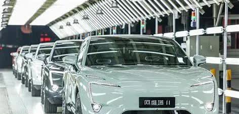 说实话，阿维塔这事儿我是真没弄明白。从公关的角度来讲，企业实际上没必要去
