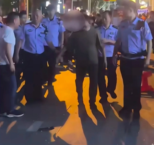 福建泉州宝马闯卡撞人：酒驾之祸，令人发指！6月20日搜狐新闻报