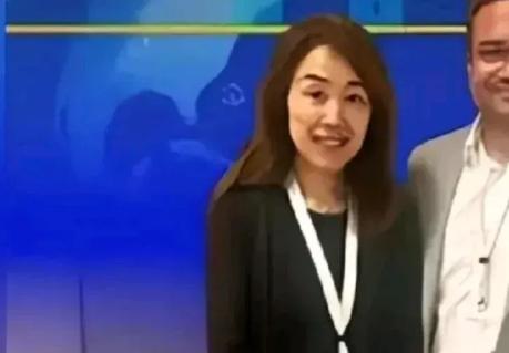 这位富国银行的美女高管，现在让多少企业创始人惴惴不安。睡不着觉的恐怕不仅仅是她自