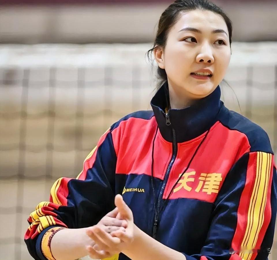 袁心玥心目中的最佳女排队员有哪些？天赋最佳：朱婷发球最佳：瓦尔加斯技术最全